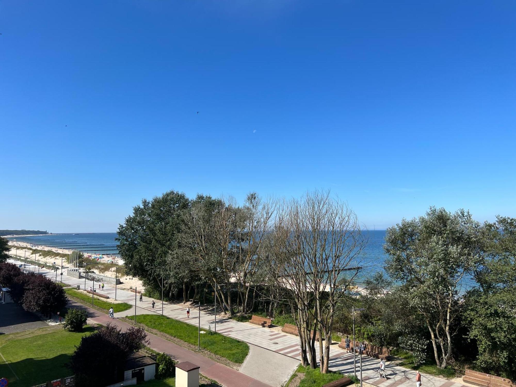 Seaside Park Apartamenty Prywatne Z Widokiem Na Morze Kołobrzeg Kültér fotó